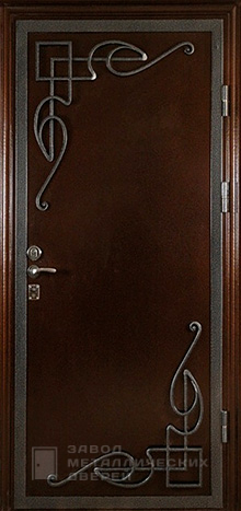 Фото «Дверь с ковкой №2» в Истре